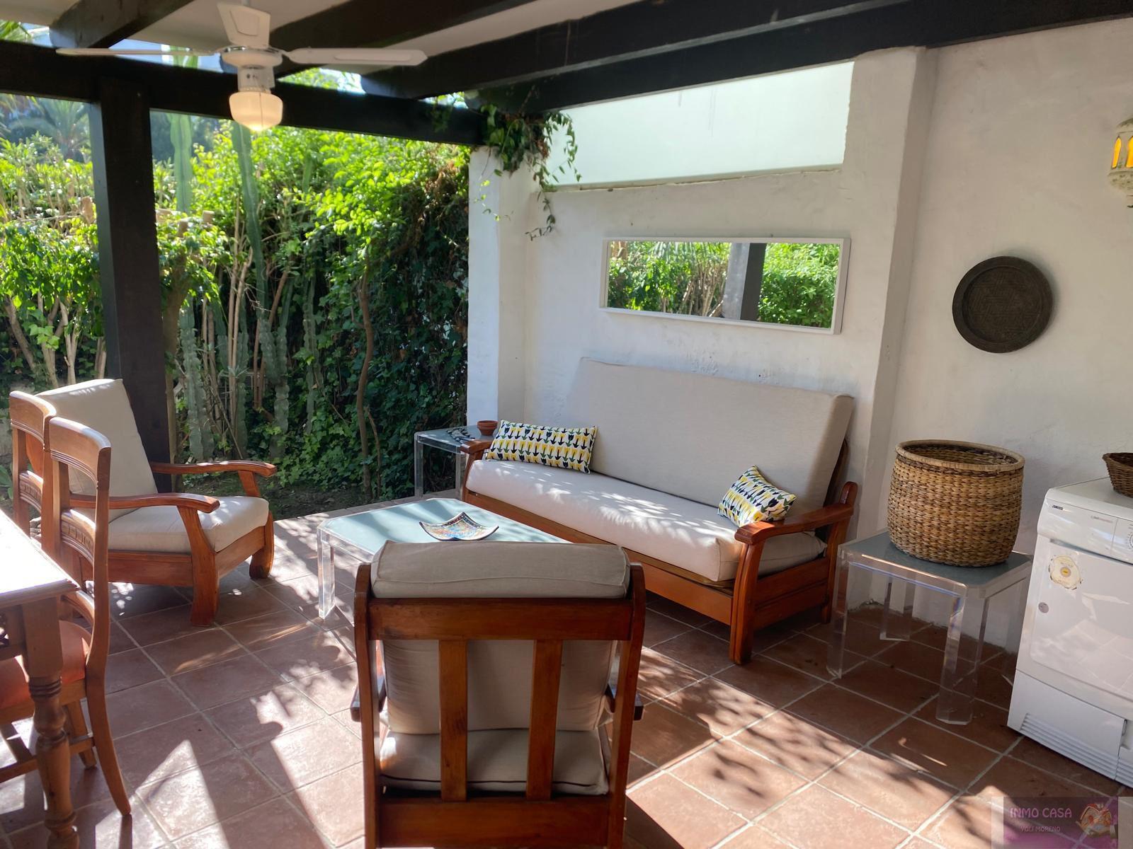 For rent of ground floor in Marbella