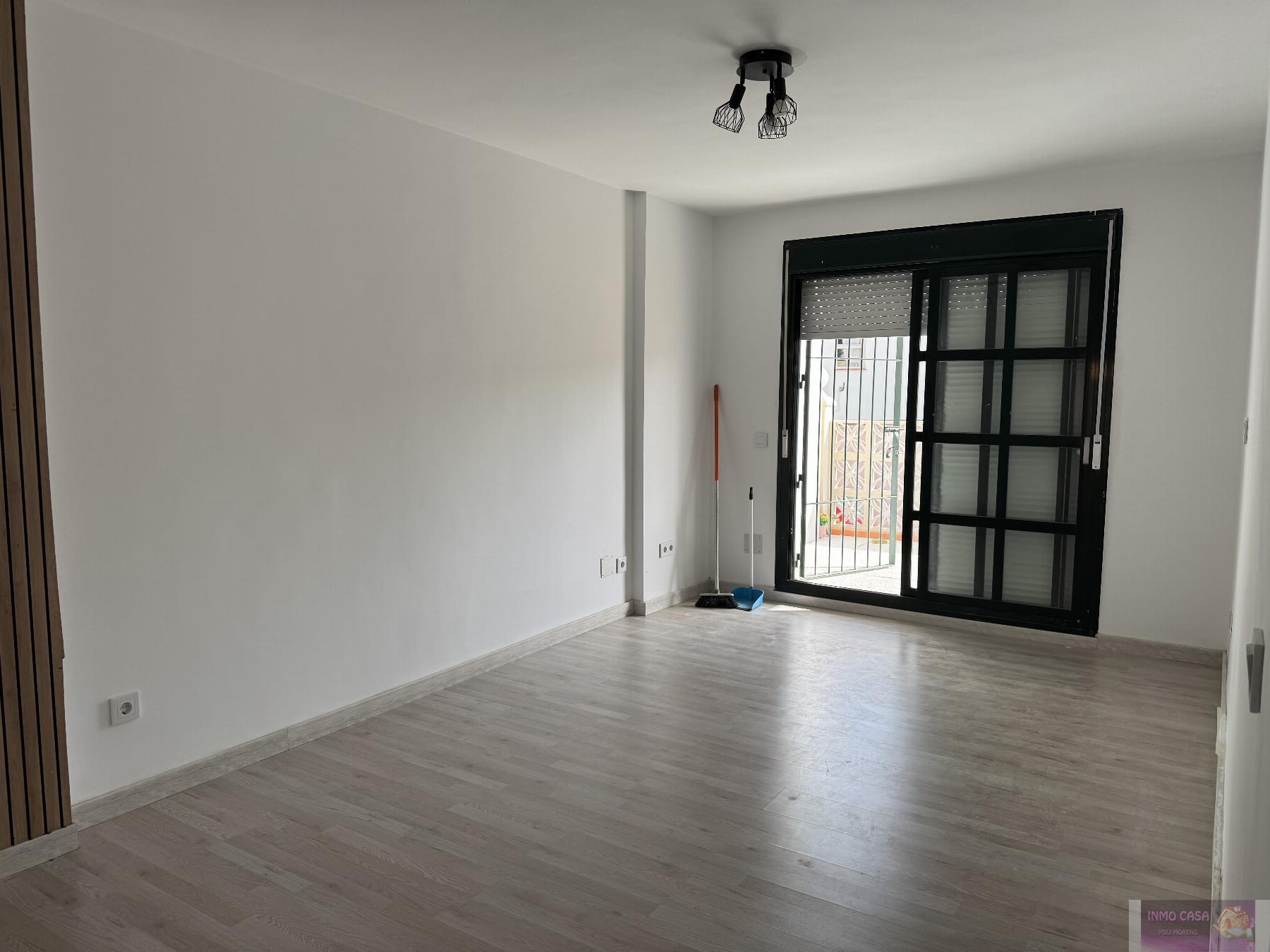 Alquiler de piso en Manilva