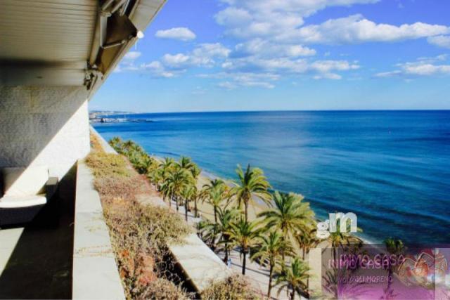 For sale of penthouse in Marbella