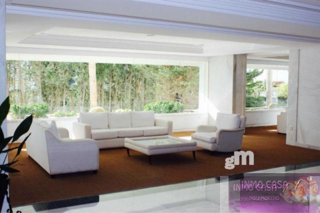 For sale of penthouse in Marbella