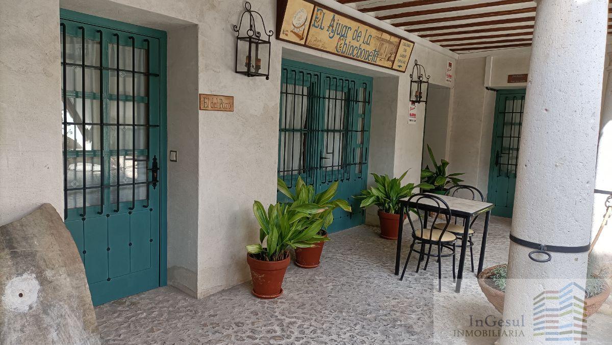 For sale of house in Chinchón