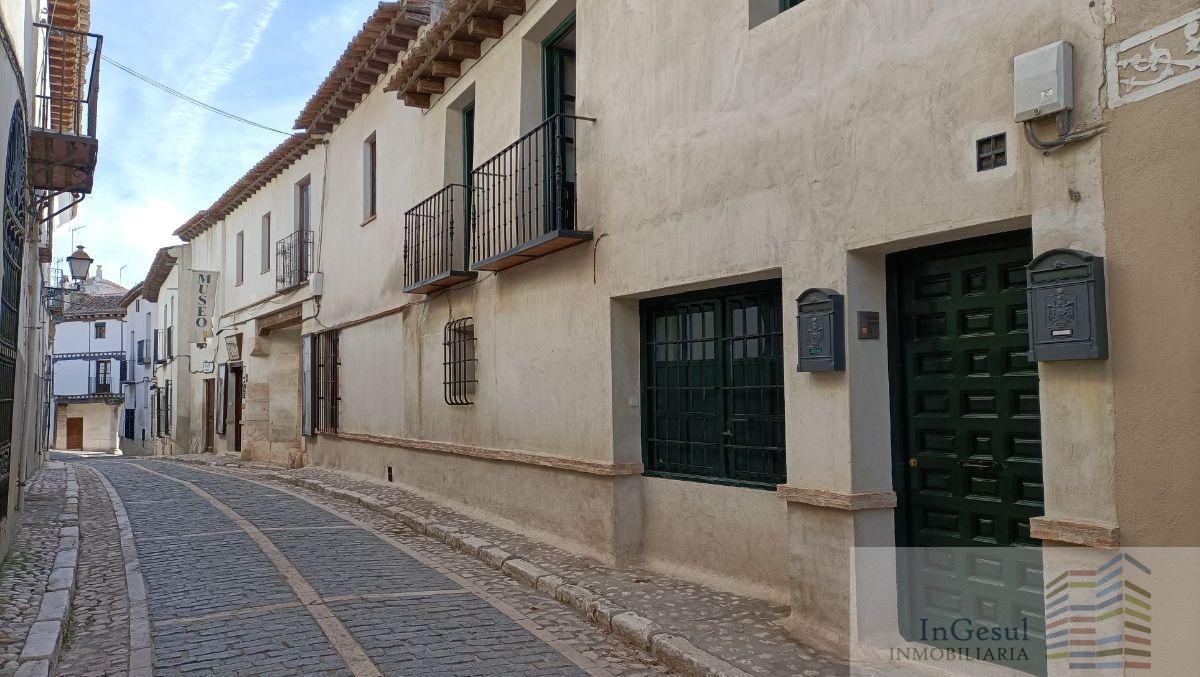 For sale of house in Chinchón