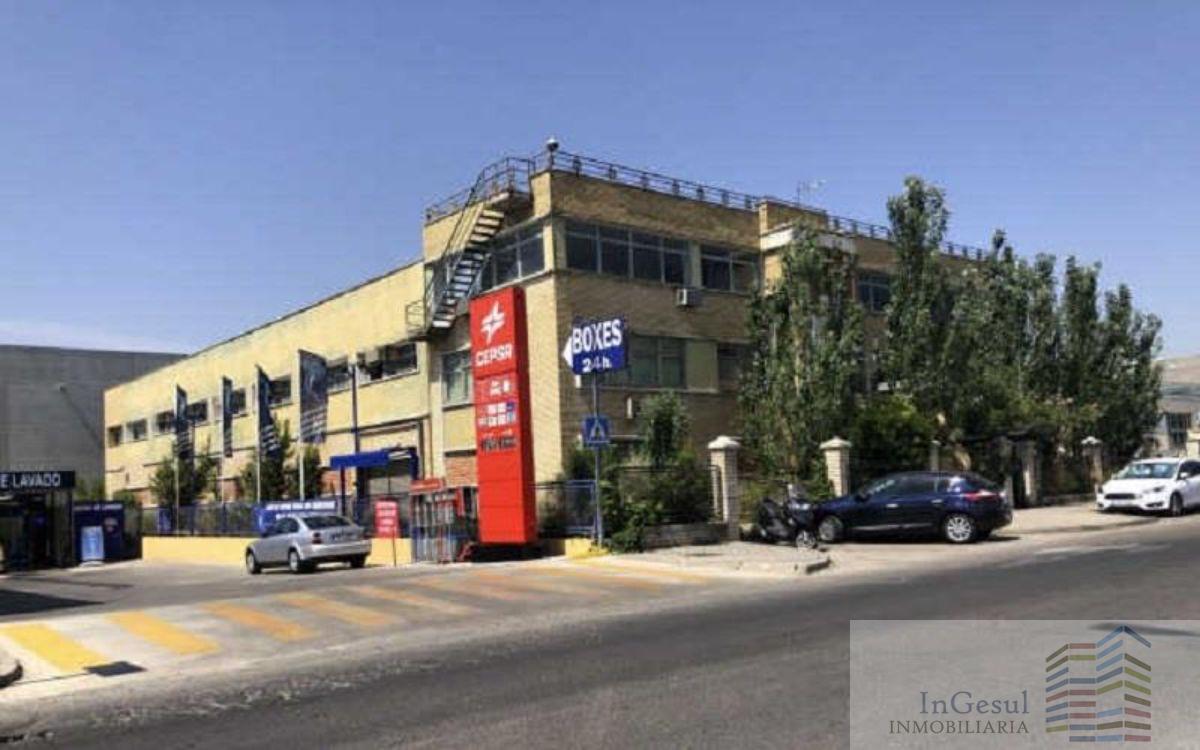 For sale of industrial plant/warehouse in Móstoles