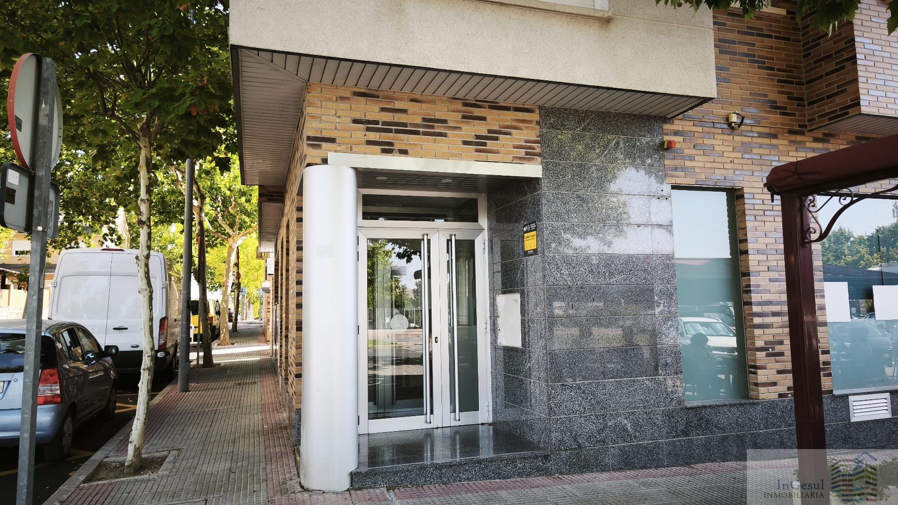 Venta de local en Villanueva del Pardillo