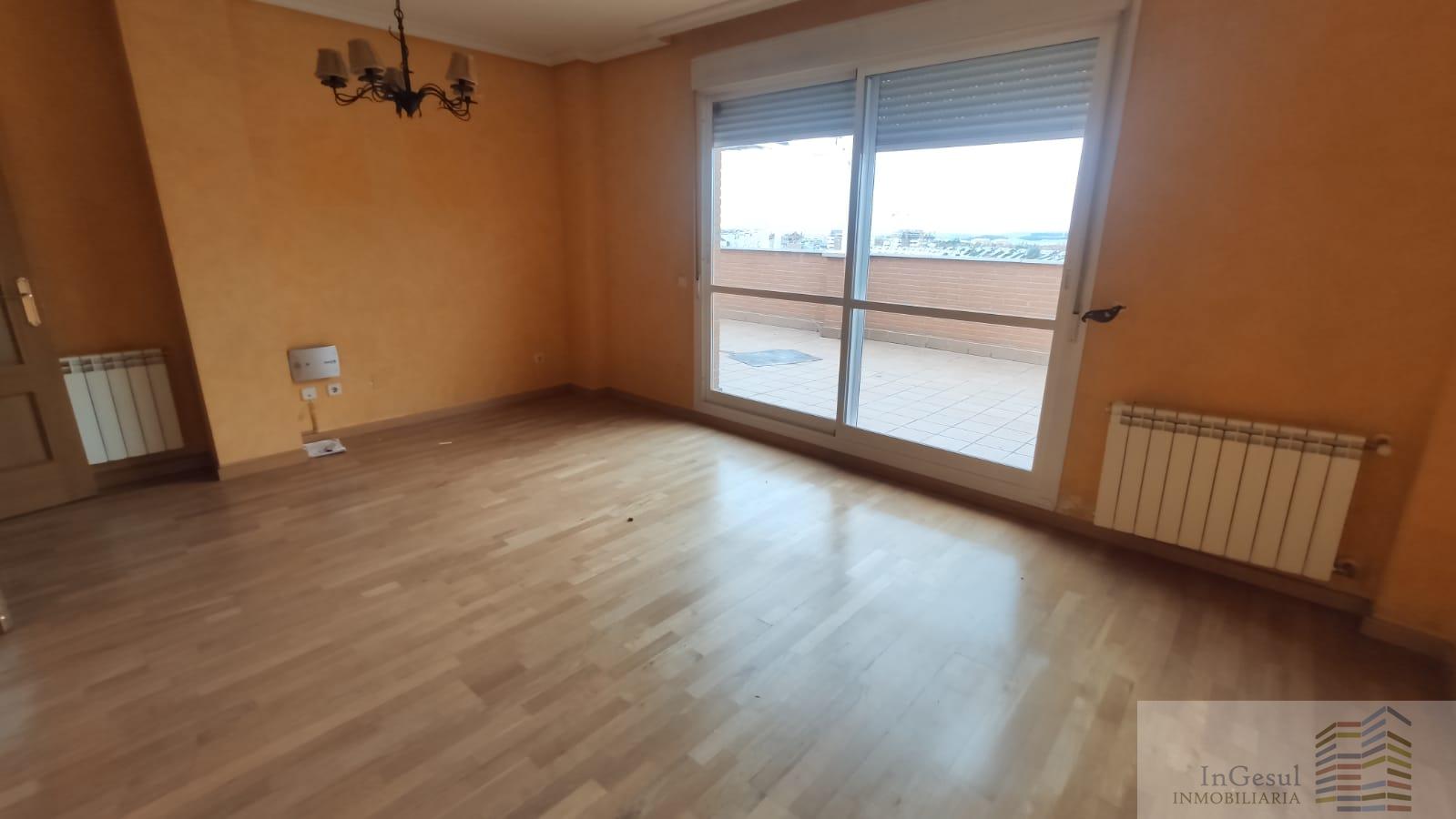 For sale of penthouse in Rivas-Vaciamadrid