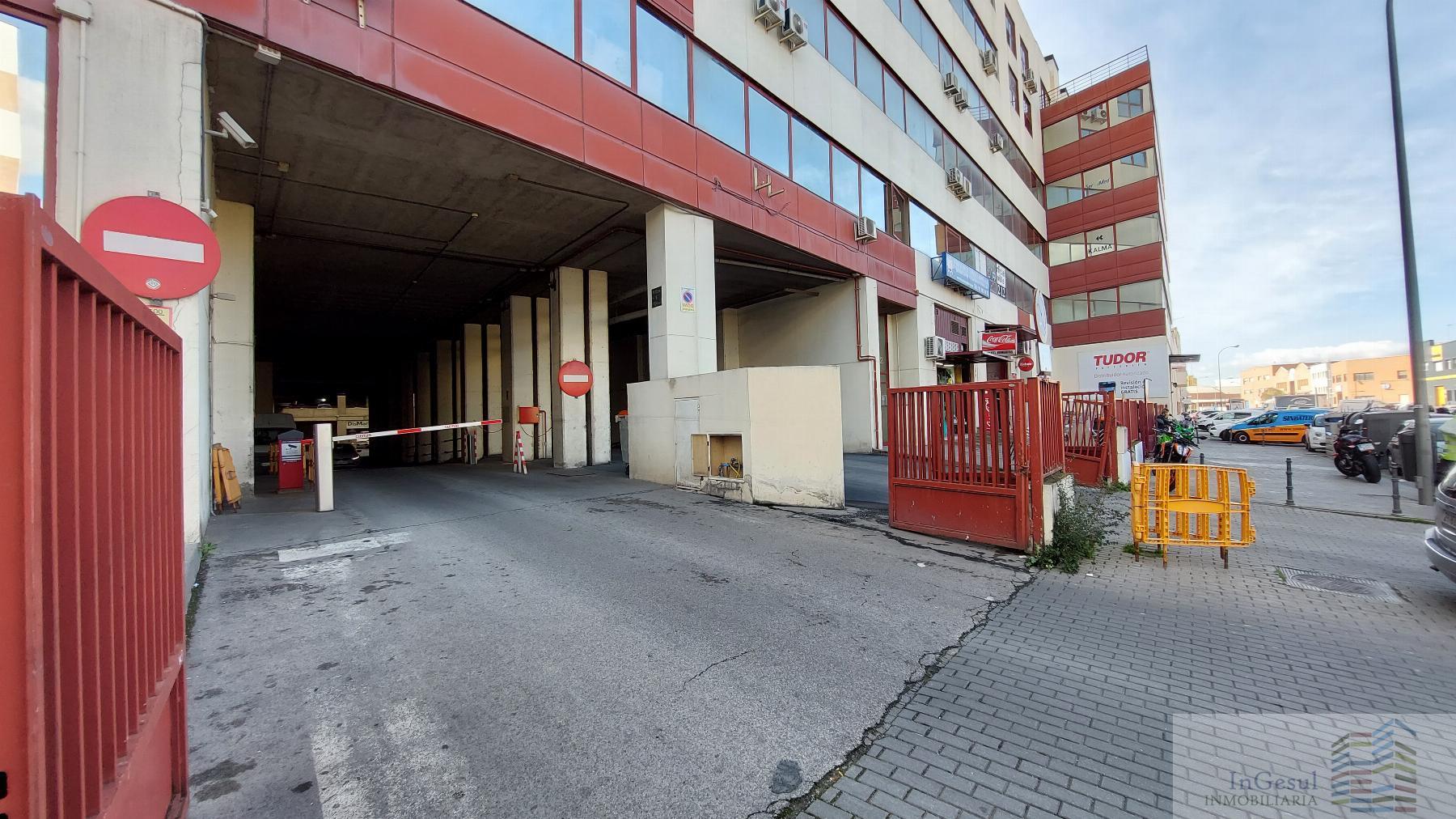 Venta de nave industrial en Madrid