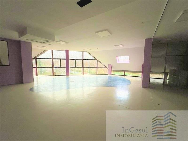 For sale of office in Alpedrete