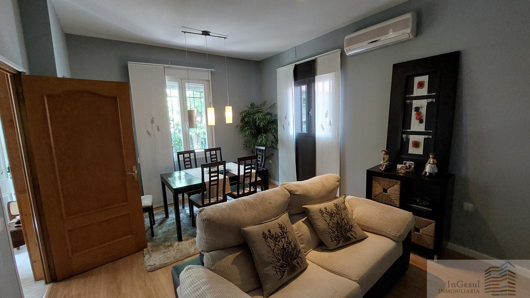 For sale of chalet in Madrid