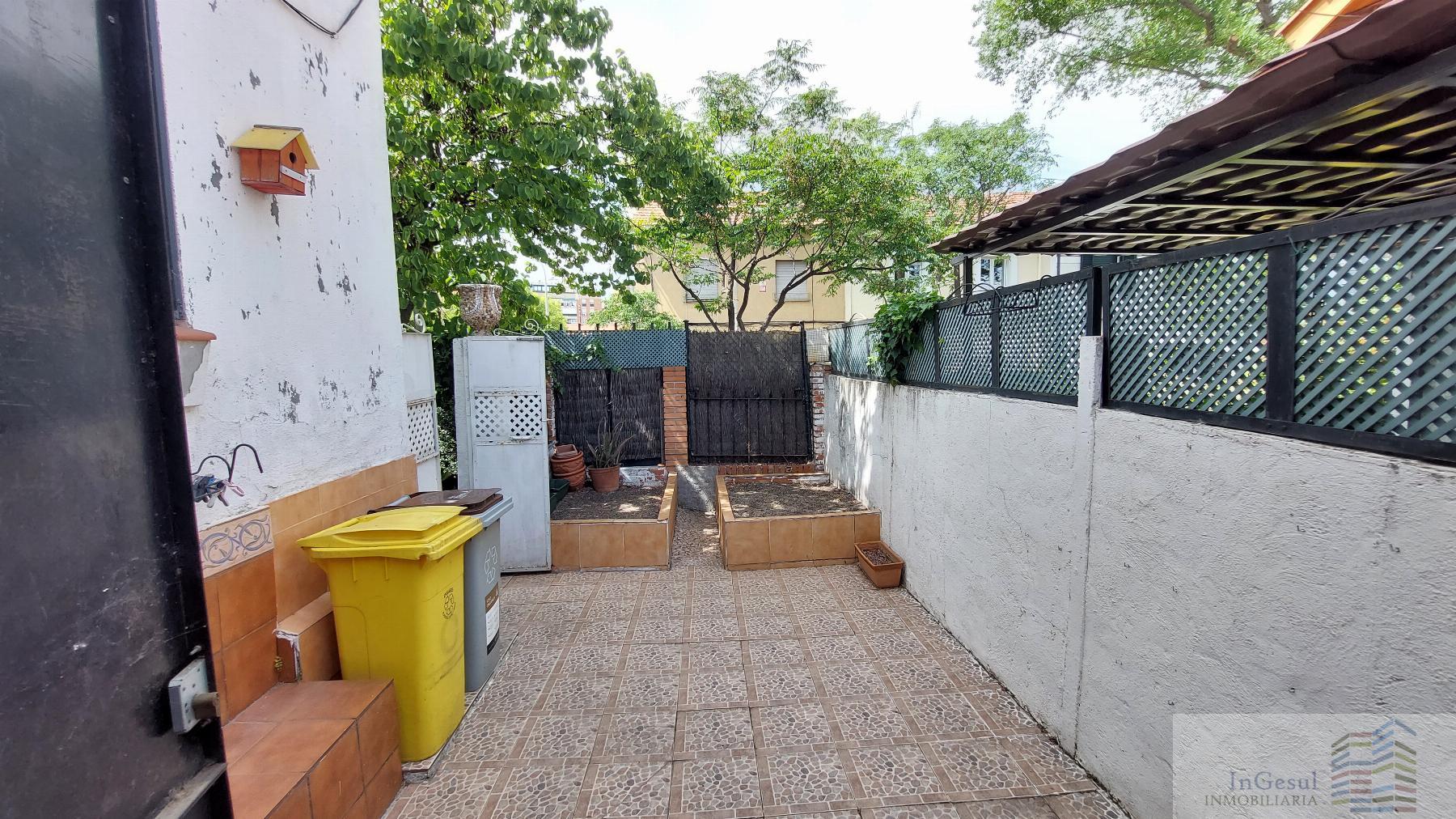 For sale of chalet in Madrid