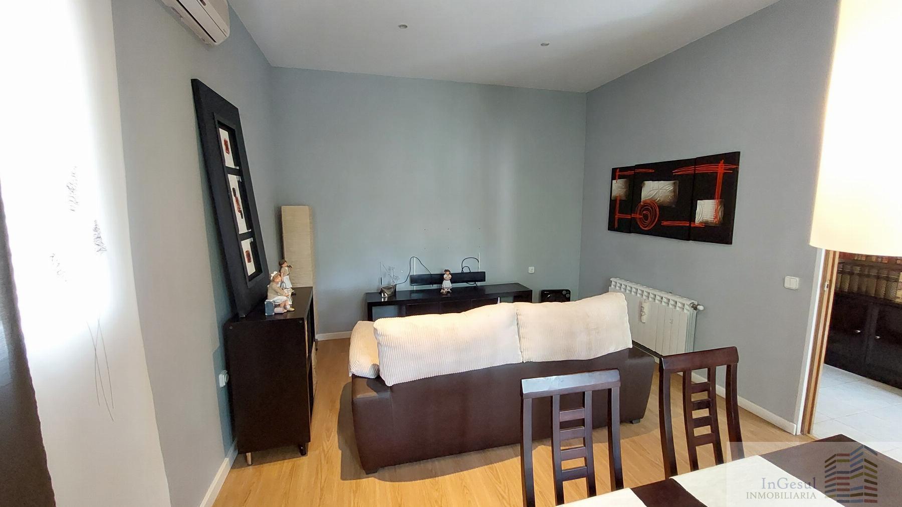 For sale of chalet in Madrid
