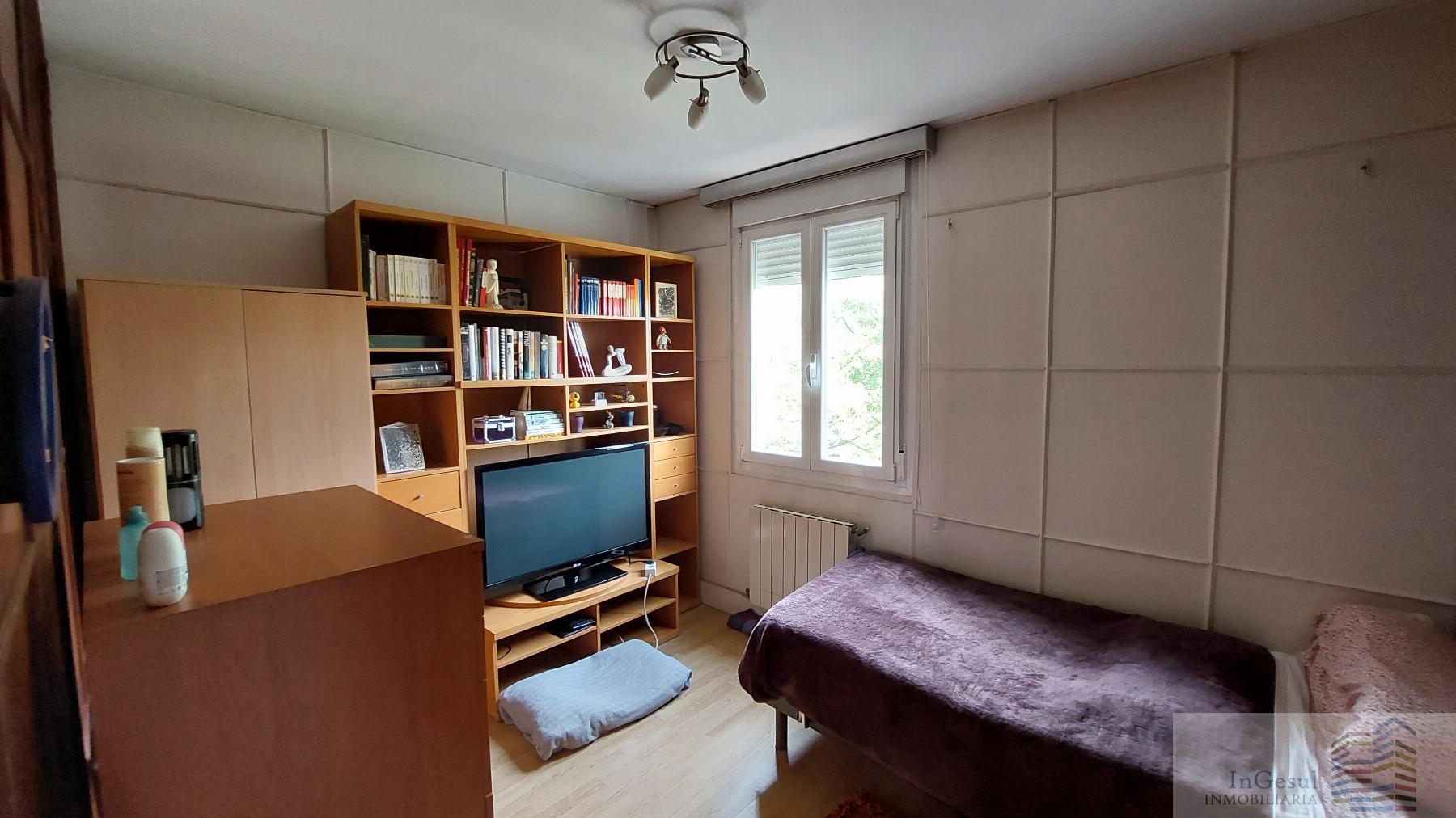For sale of chalet in Madrid
