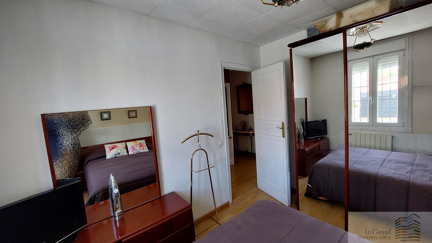For sale of chalet in Madrid