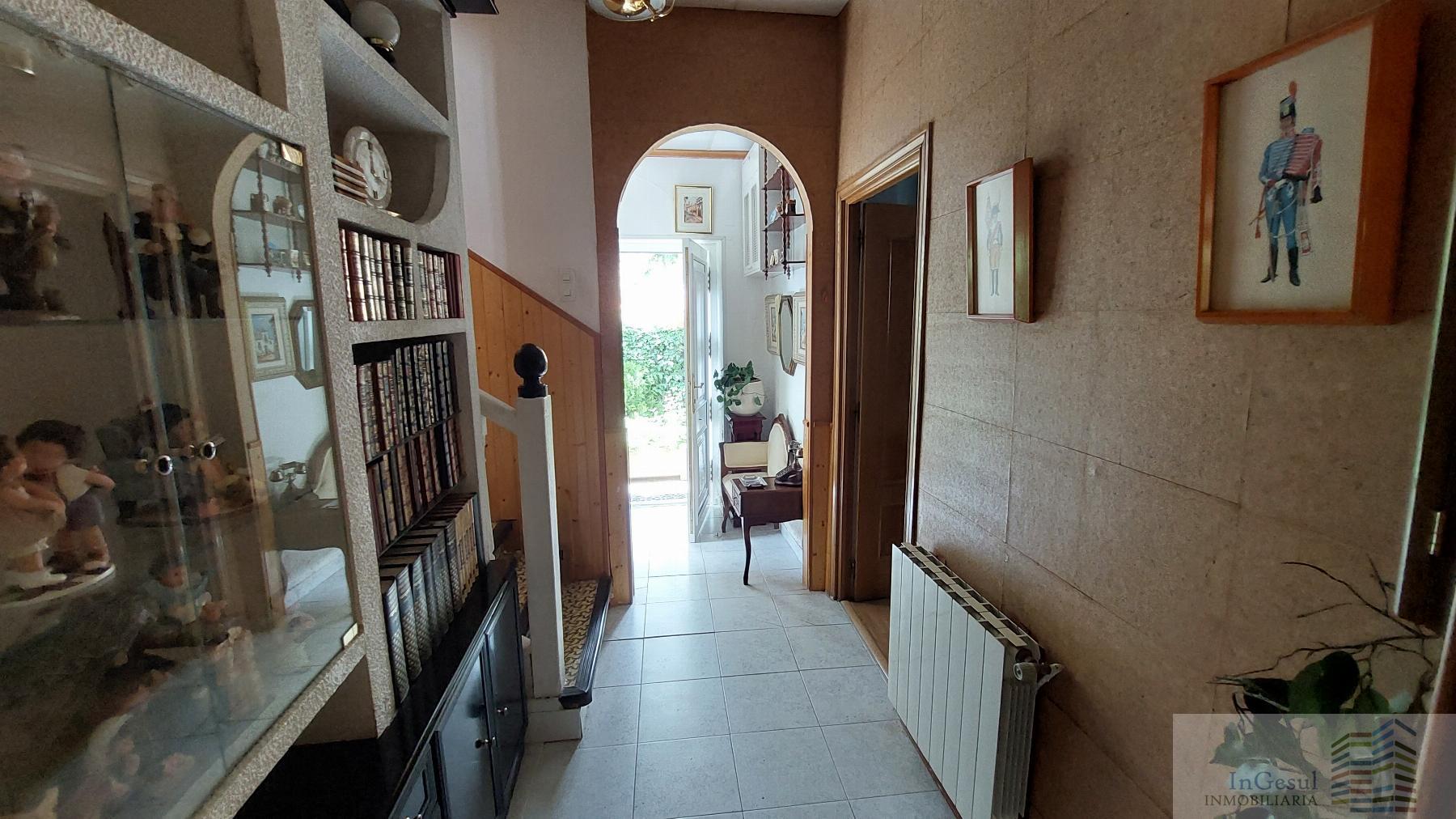 For sale of chalet in Madrid
