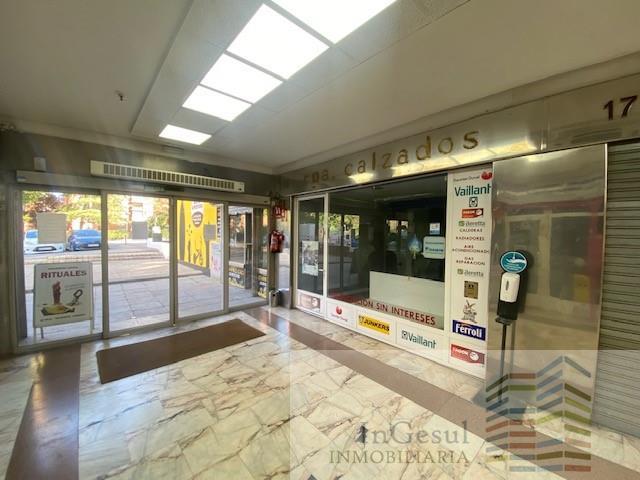 Venta de local comercial en Madrid