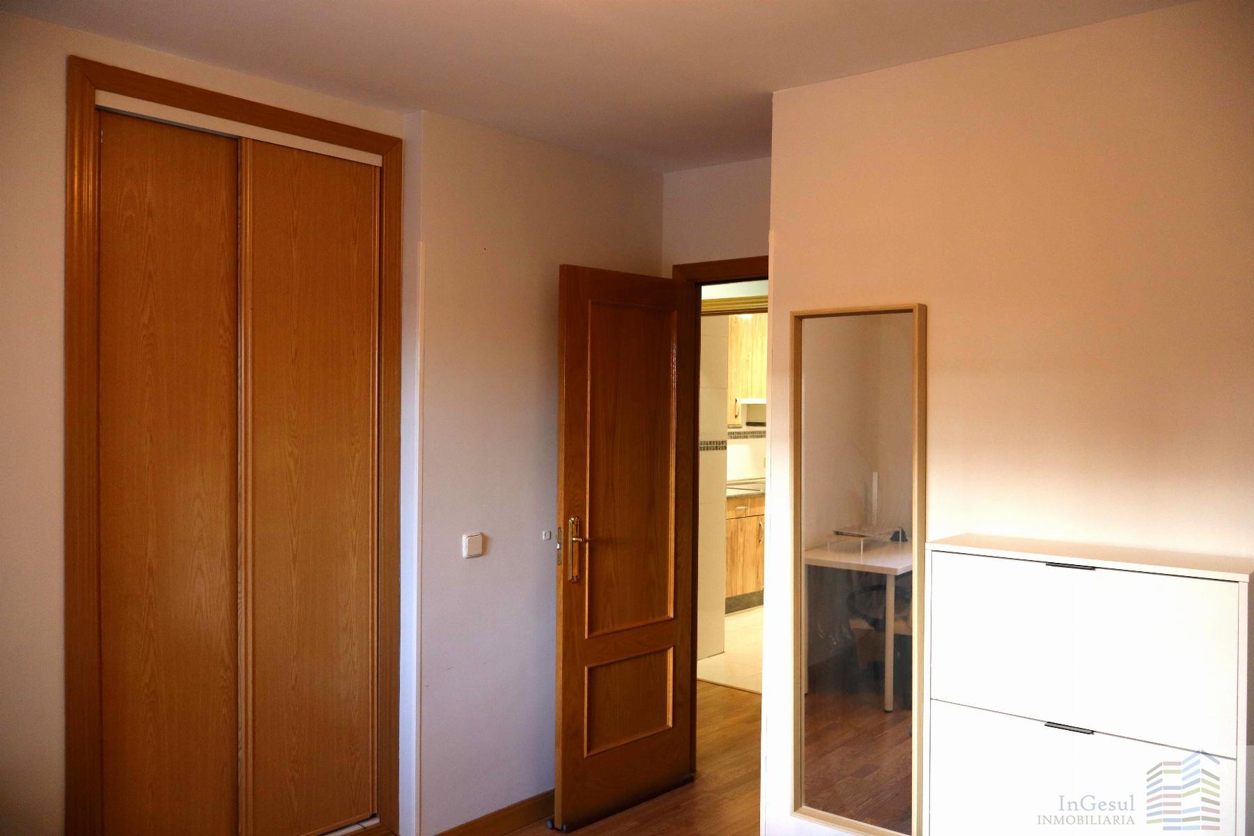 For sale of apartment in Madrid