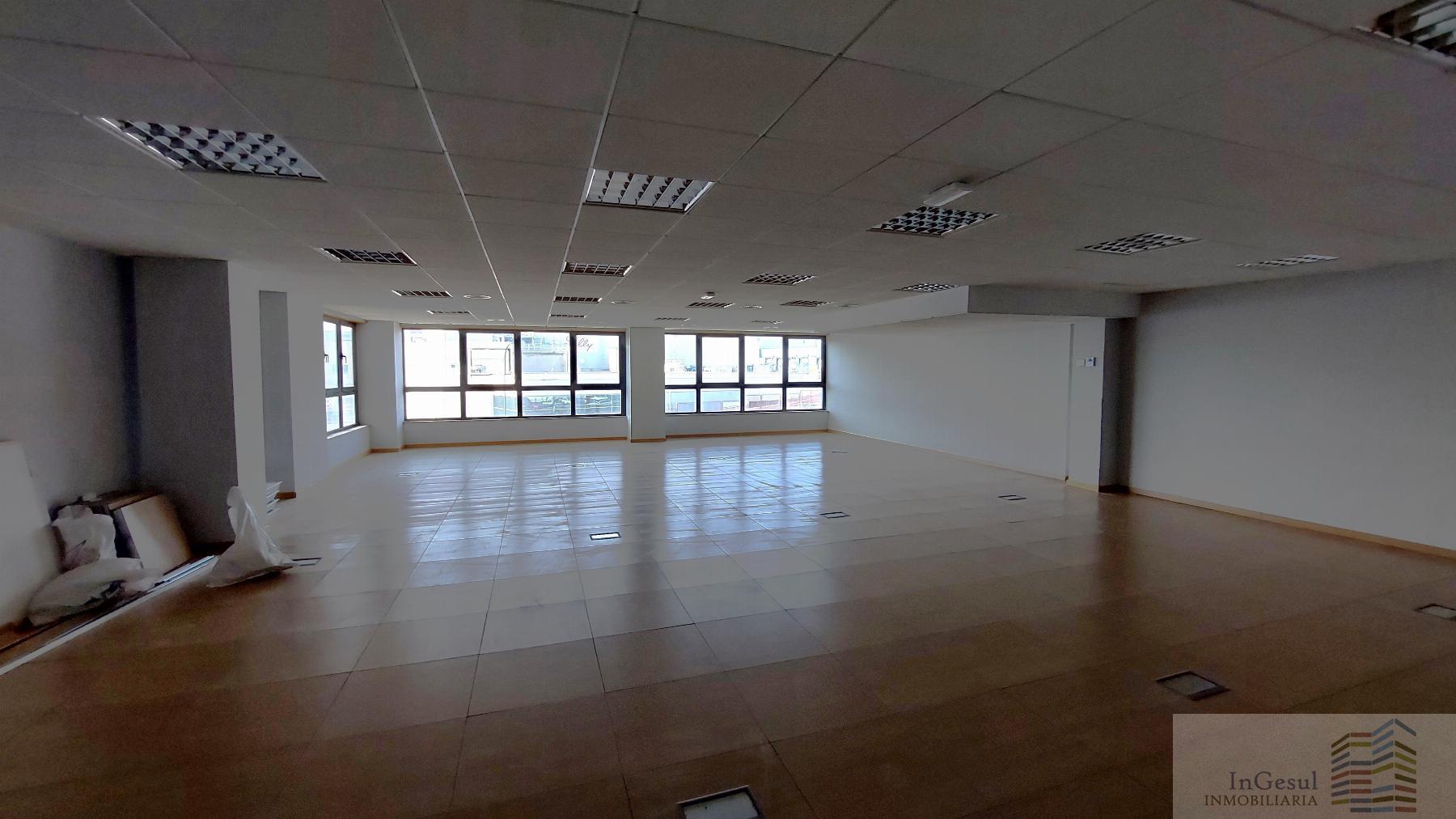 For rent of office in Alcobendas