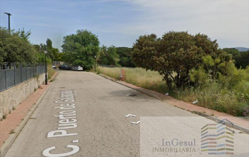 For sale of land in Galapagar