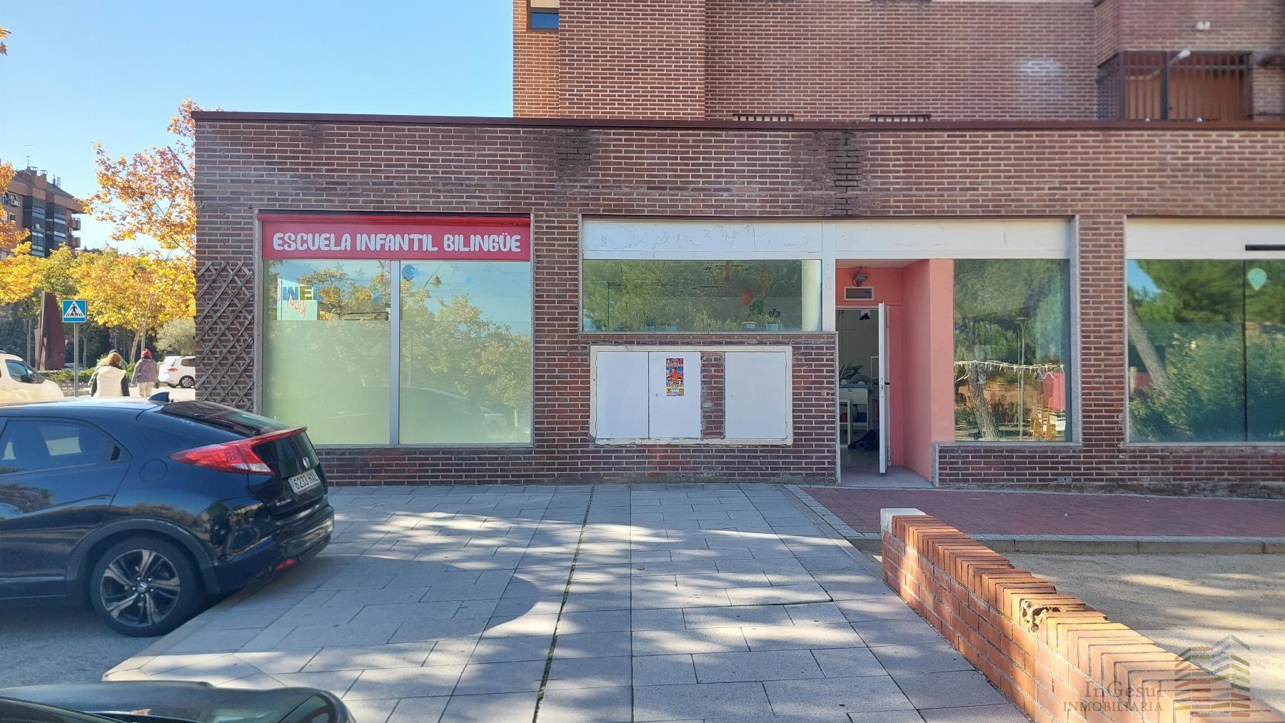 For rent of commercial in Tres Cantos