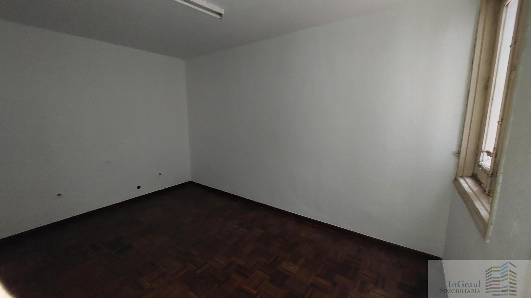For sale of flat in Madrid