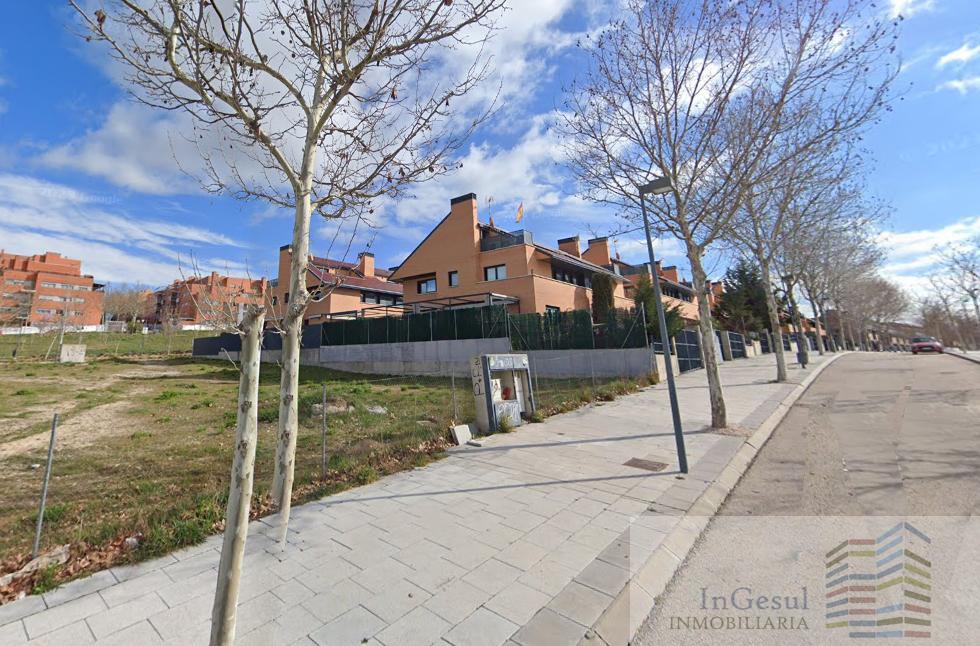 For sale of land in Paracuellos de Jarama