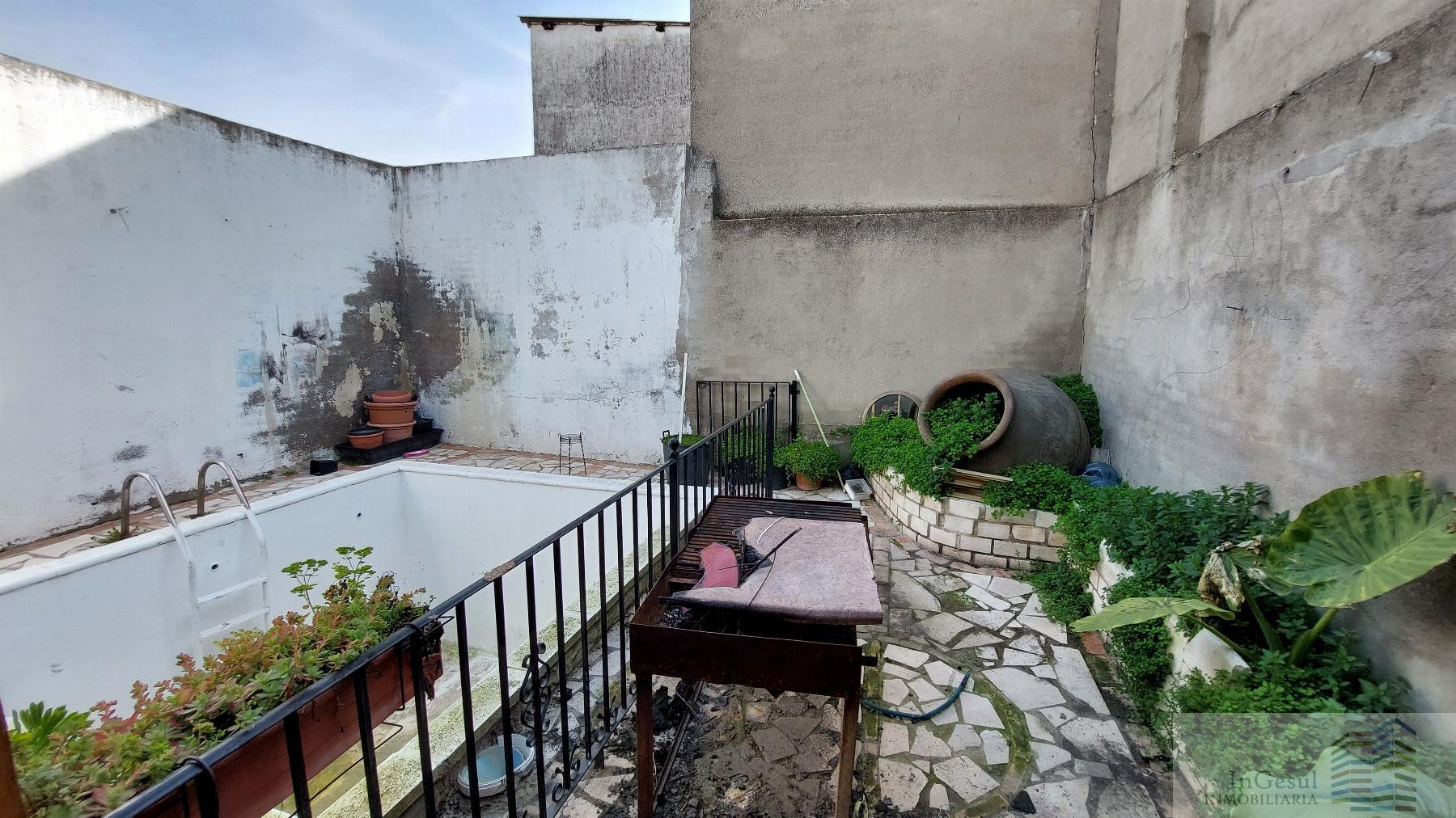 For sale of house in Chinchón