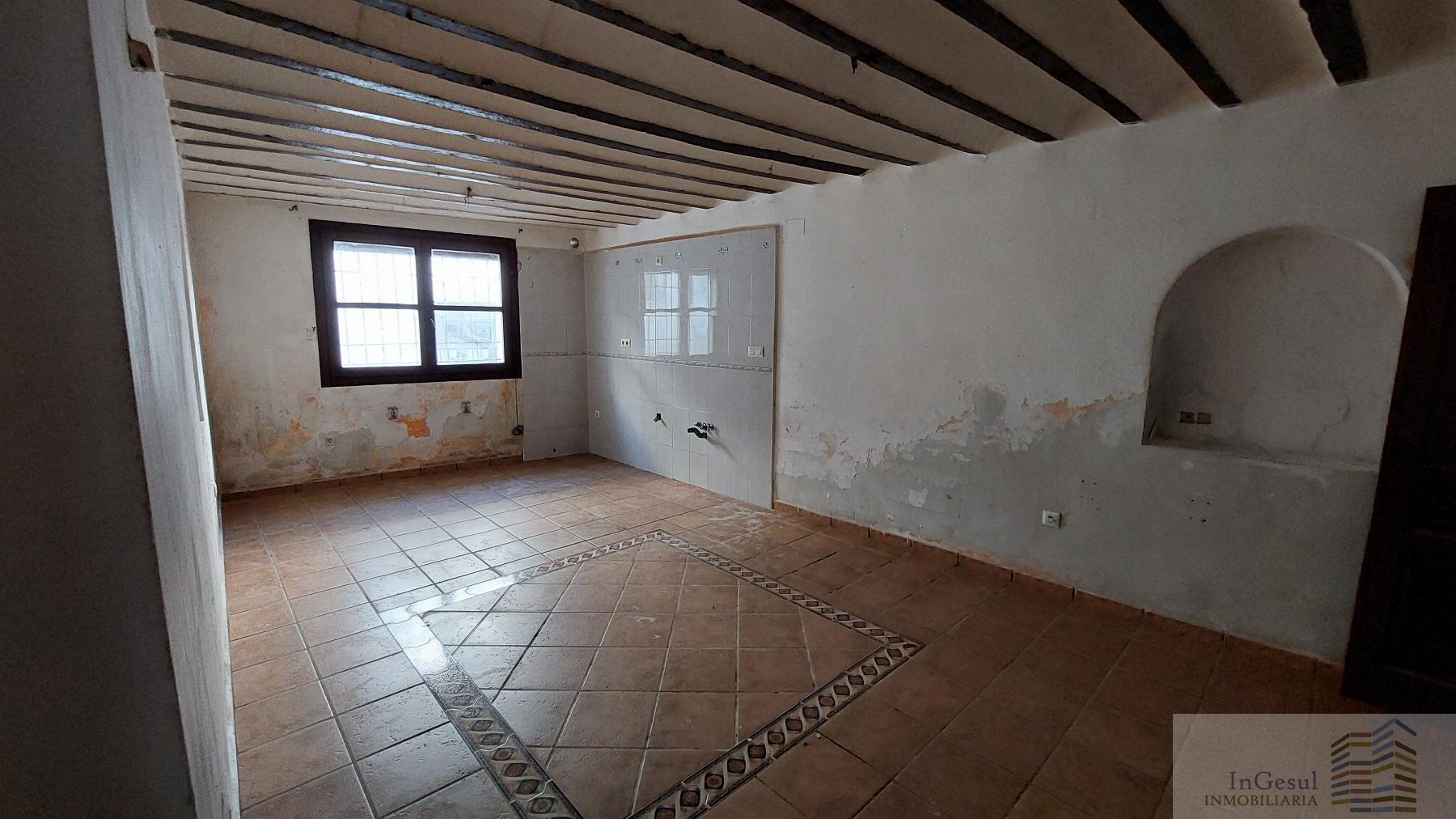 For sale of house in Chinchón