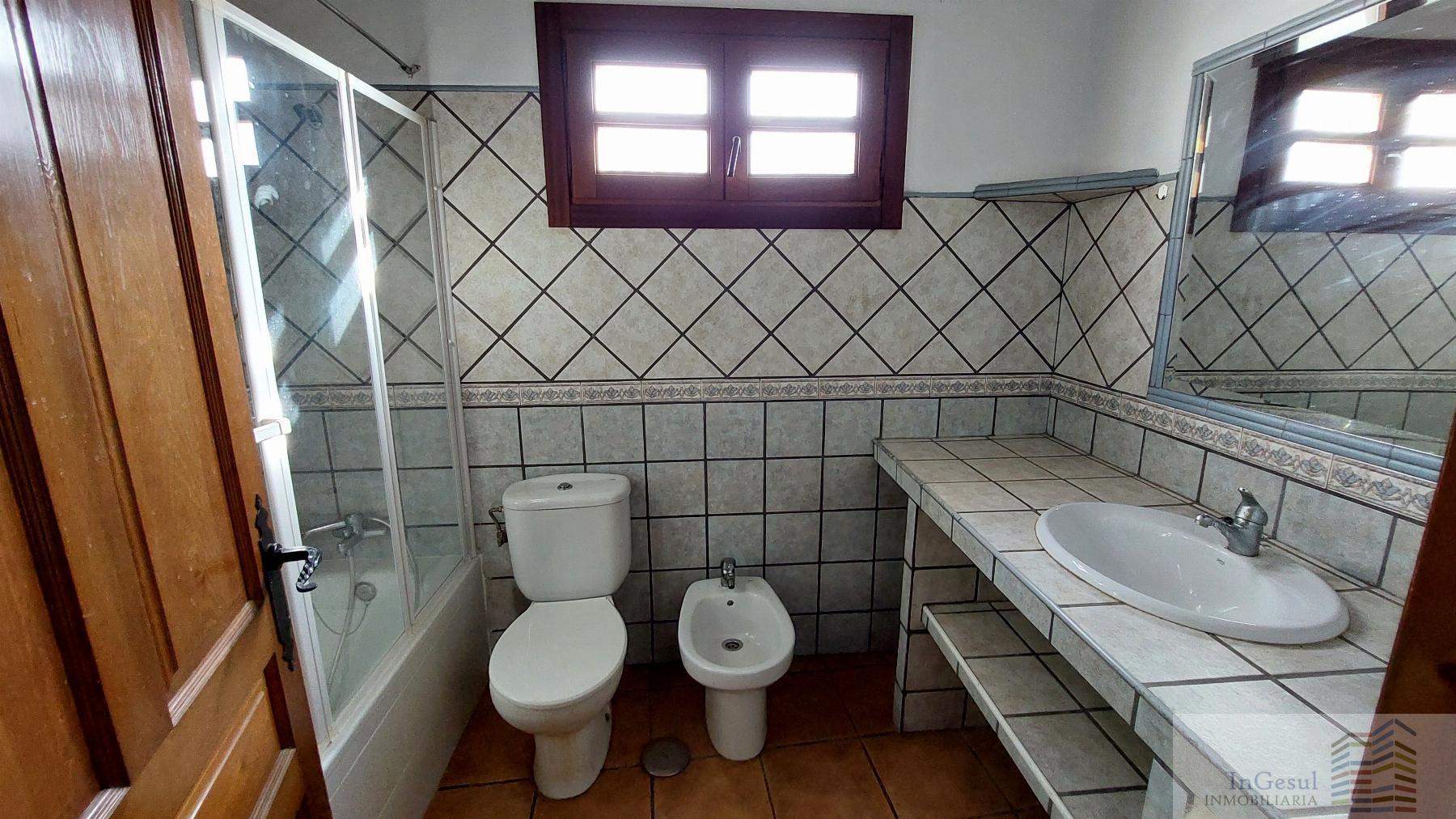 For sale of house in Chinchón