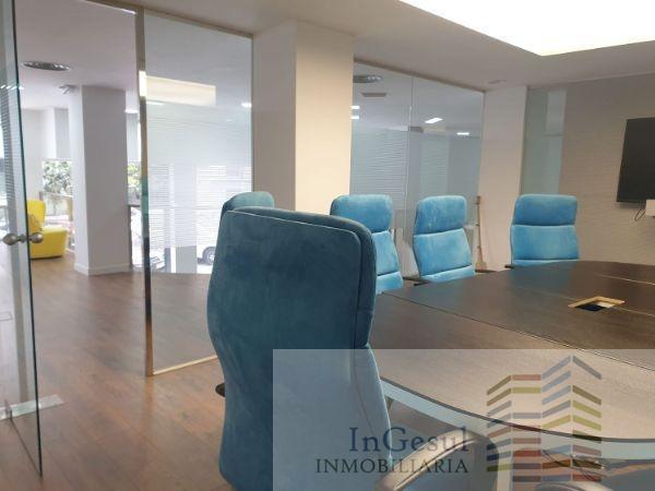 For sale of commercial in Madrid