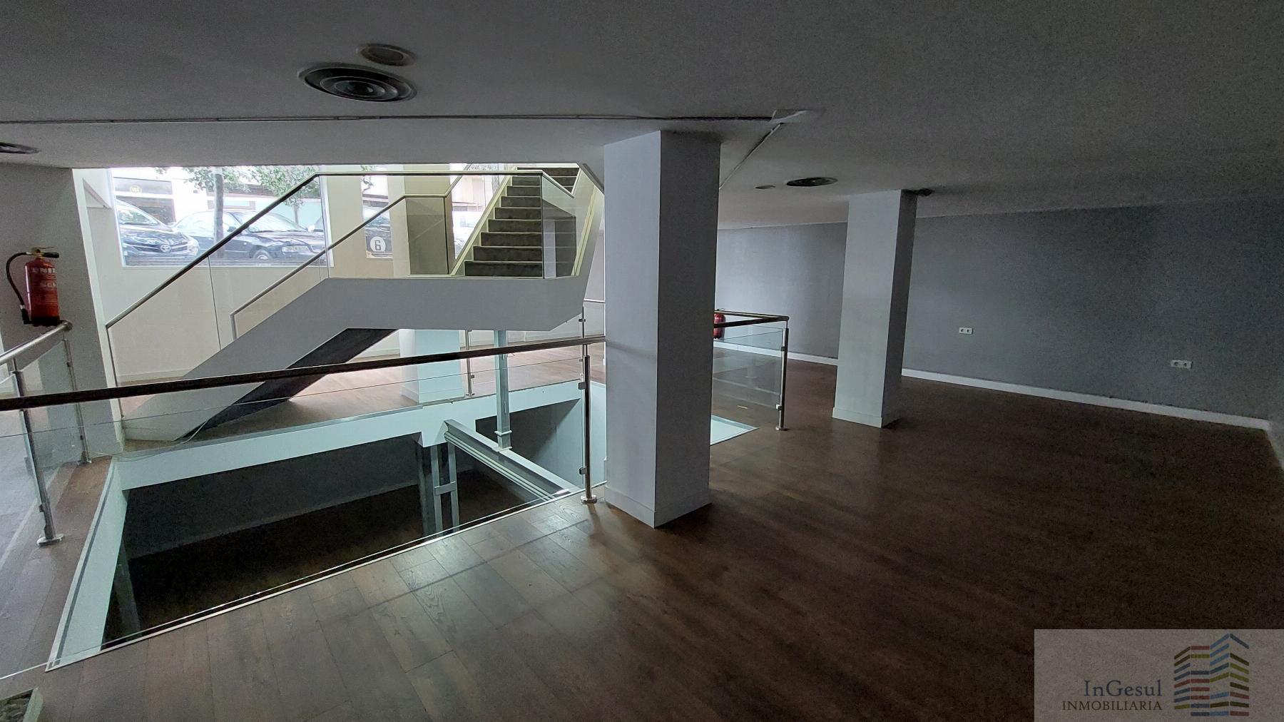 For rent of commercial in Madrid