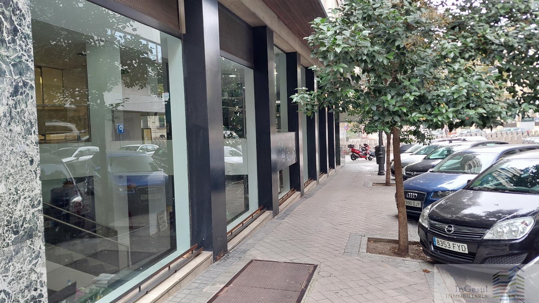 For rent of commercial in Madrid