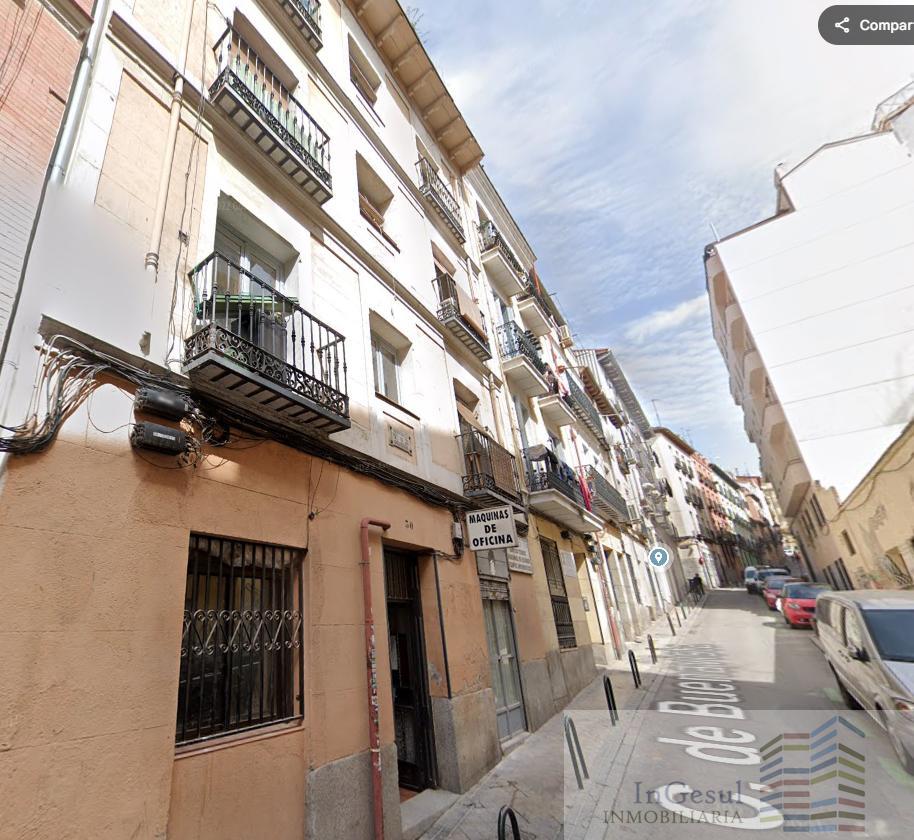 For sale of apartment in Madrid