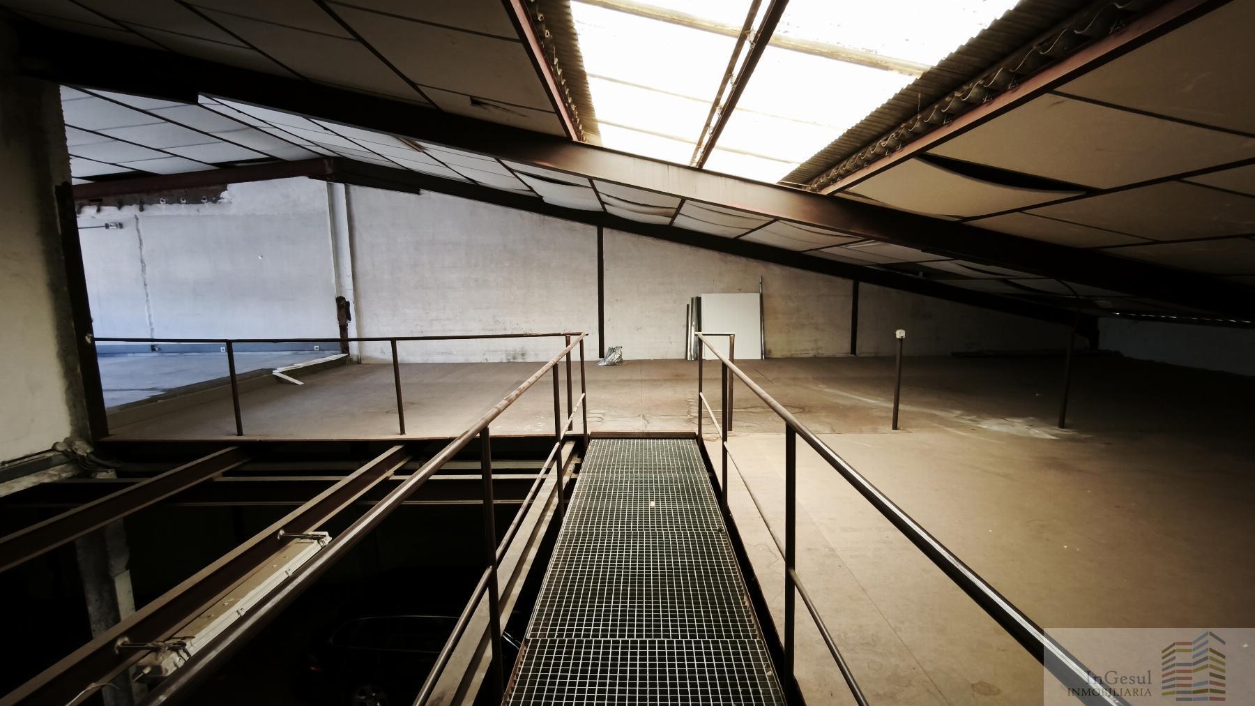 Venta de nave en Madrid