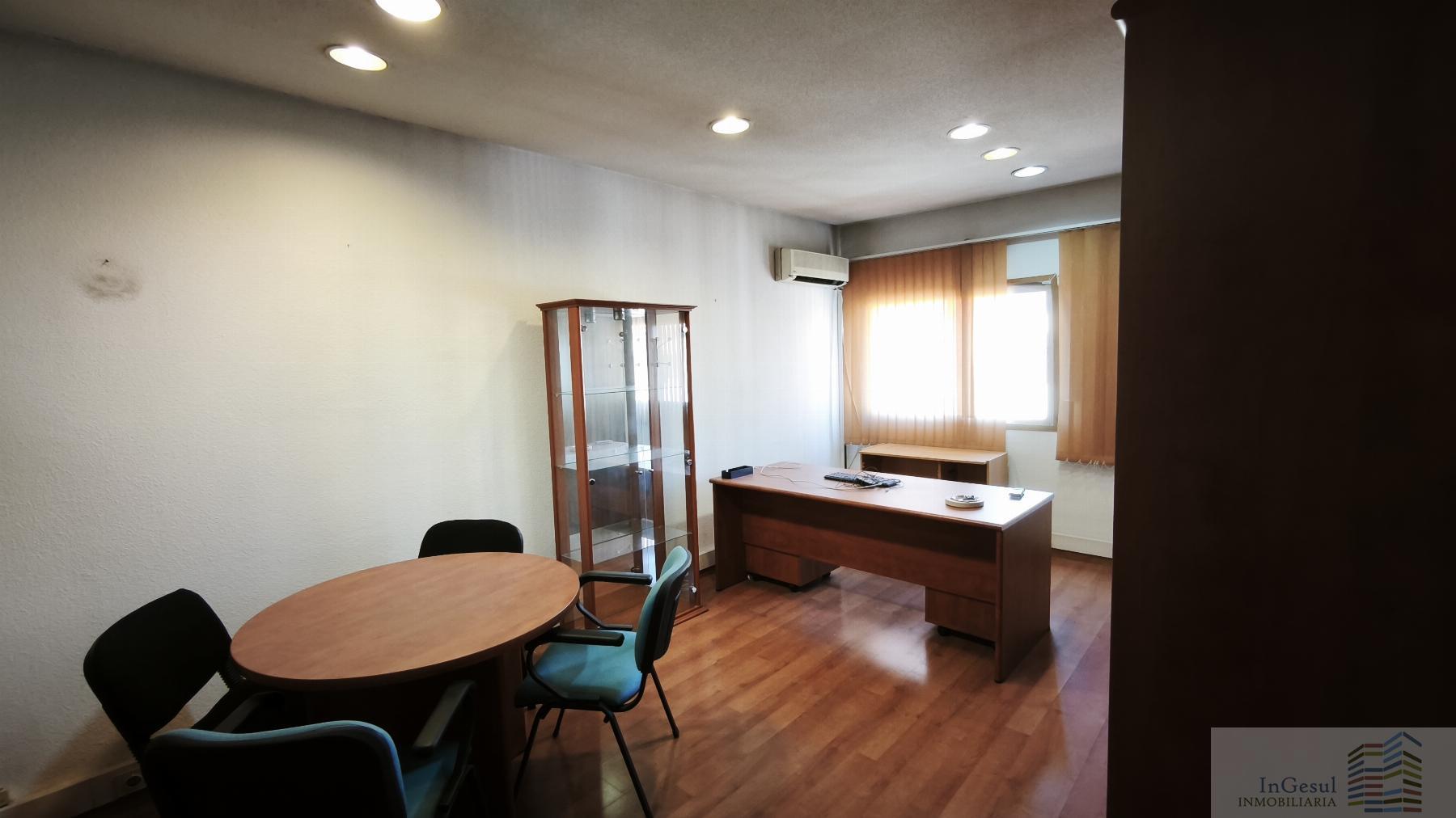 Venta de nave en Madrid