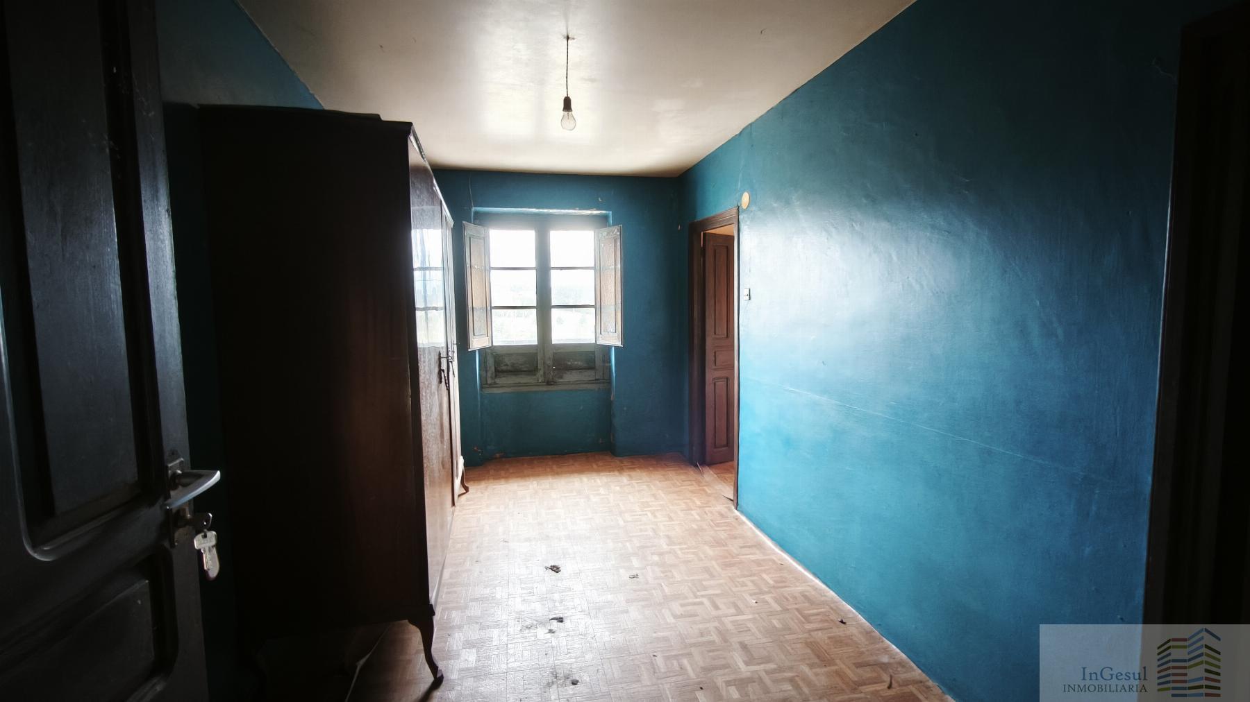Venta de casa en Las Regueras