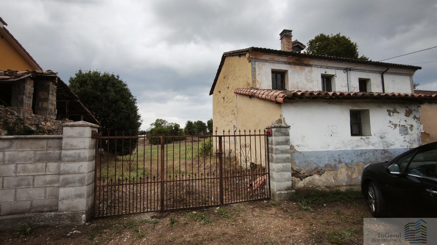 Venta de casa en Las Regueras