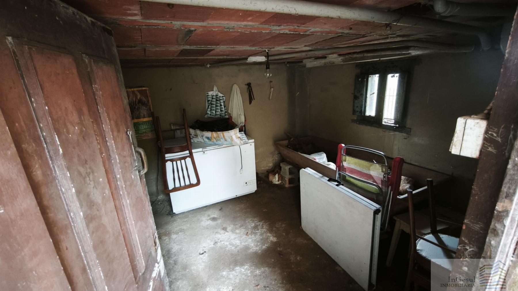 Venta de casa en Las Regueras