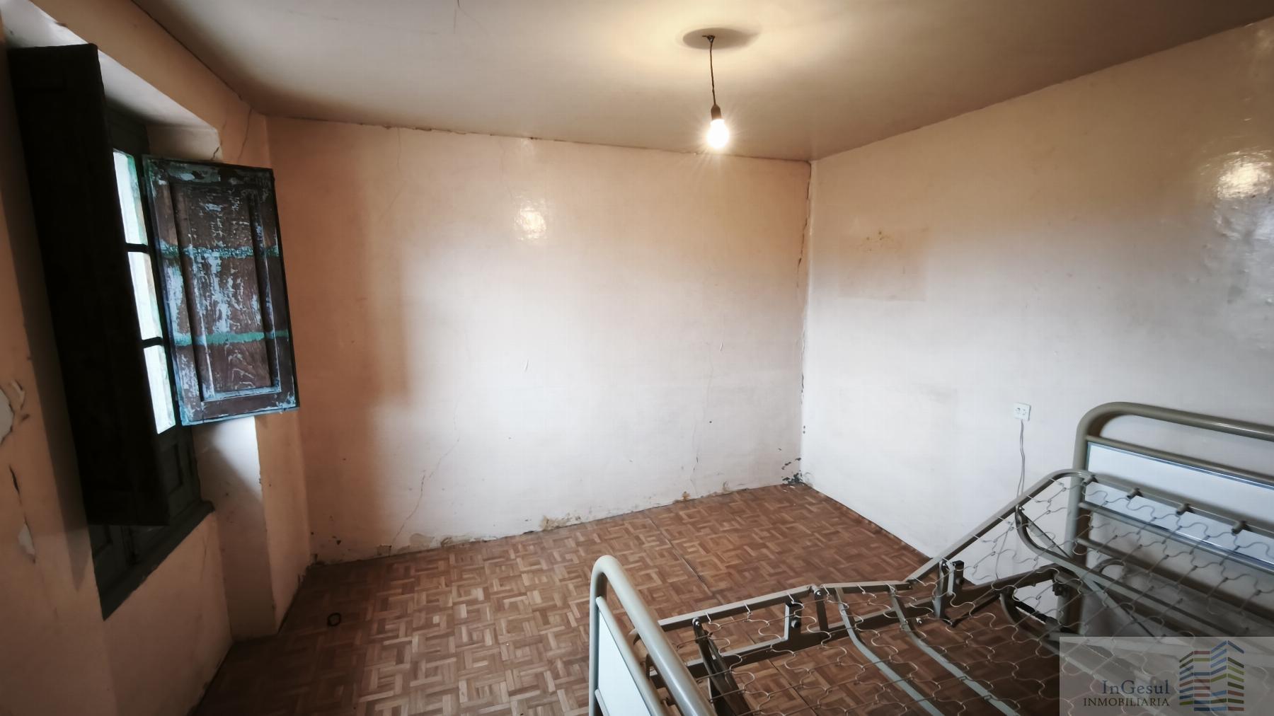 Venta de casa en Las Regueras