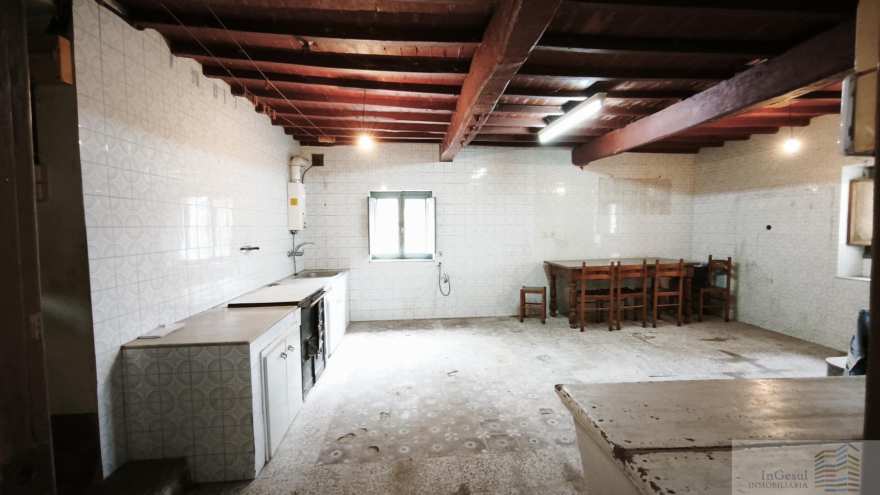 Venta de casa en Las Regueras