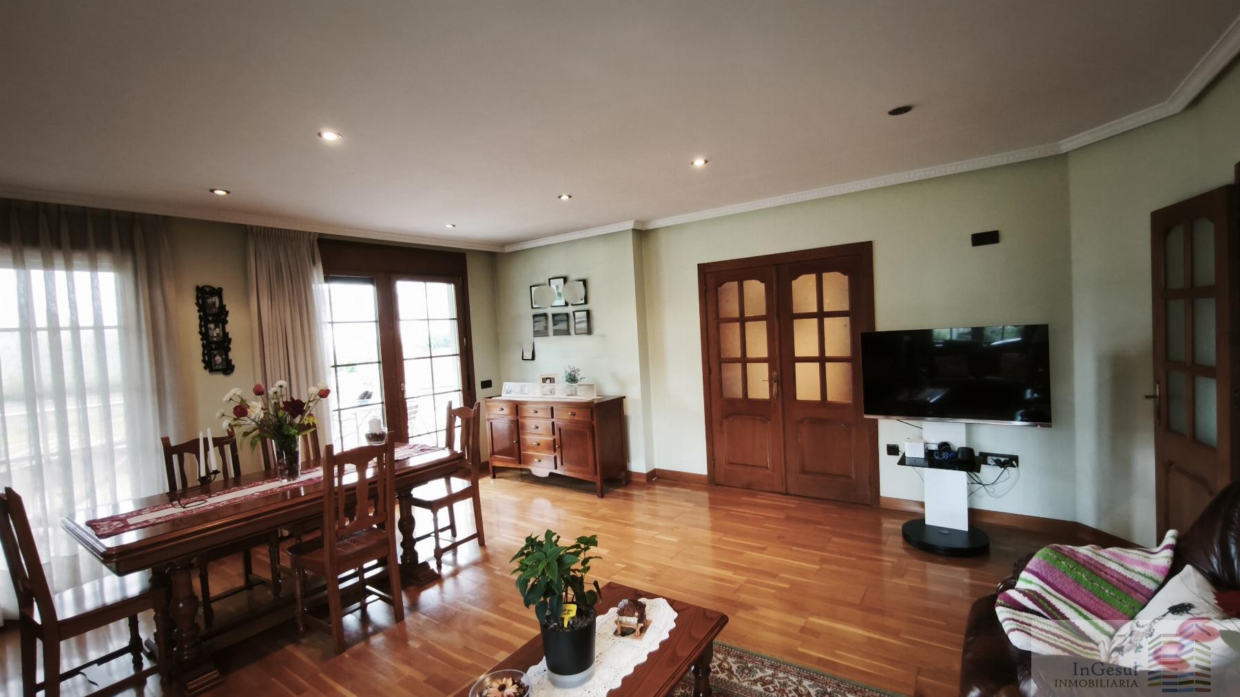 Venta de casa en Oviedo