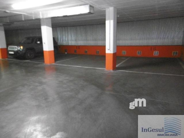 For sale of garage in Madrid