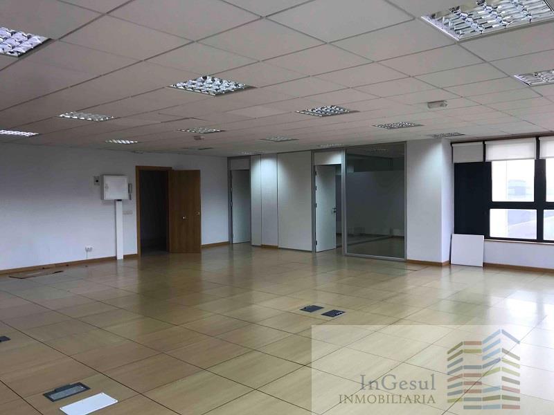 For sale of office in Alcobendas