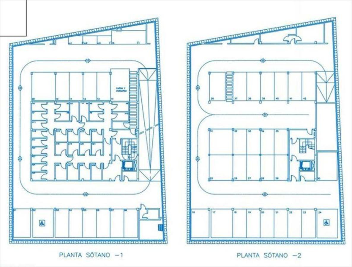 For sale of garage in Madrid