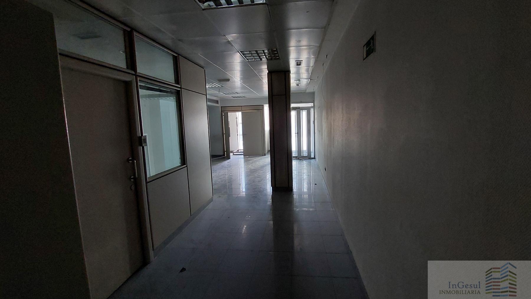 For rent of commercial in Pozuelo de Alarcón