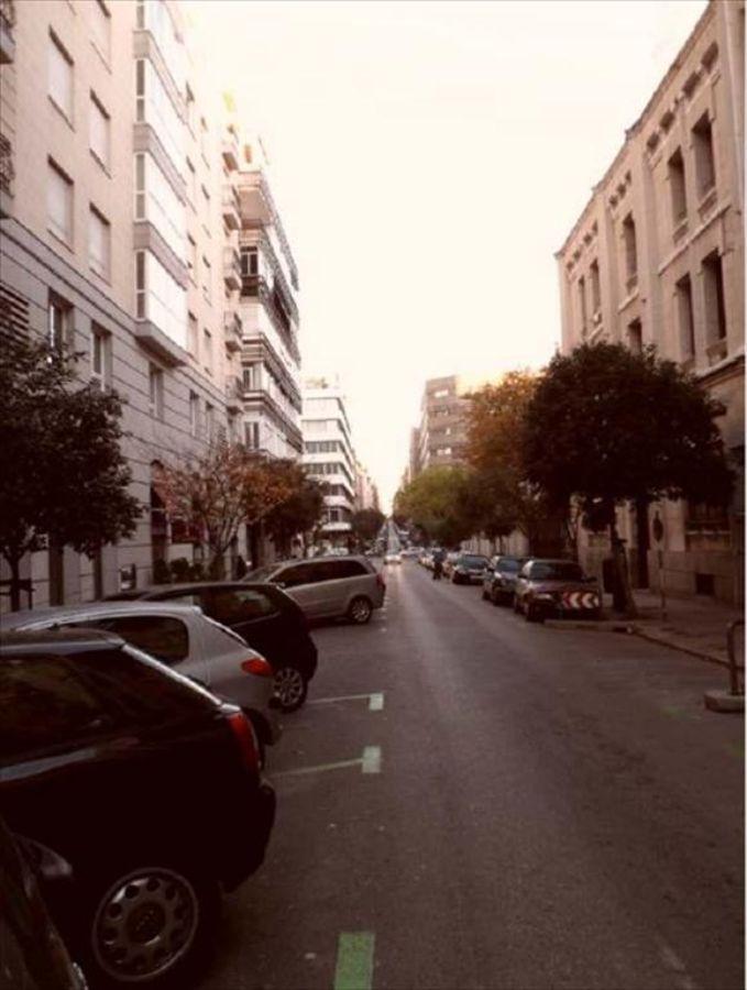 For sale of garage in Madrid