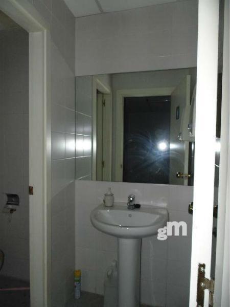 For sale of commercial in Madrid