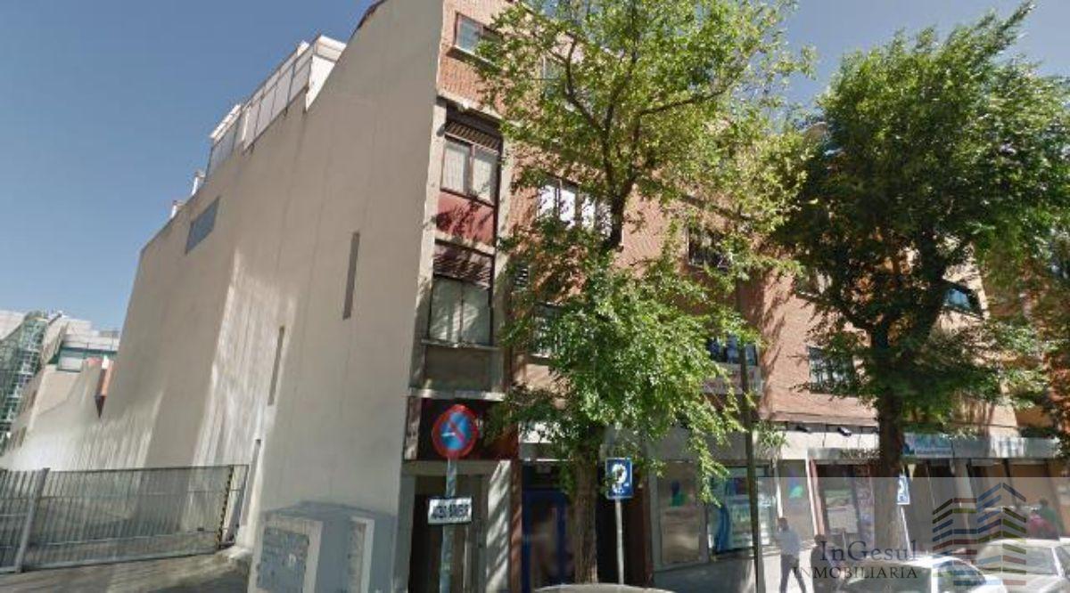 For sale of office in Madrid