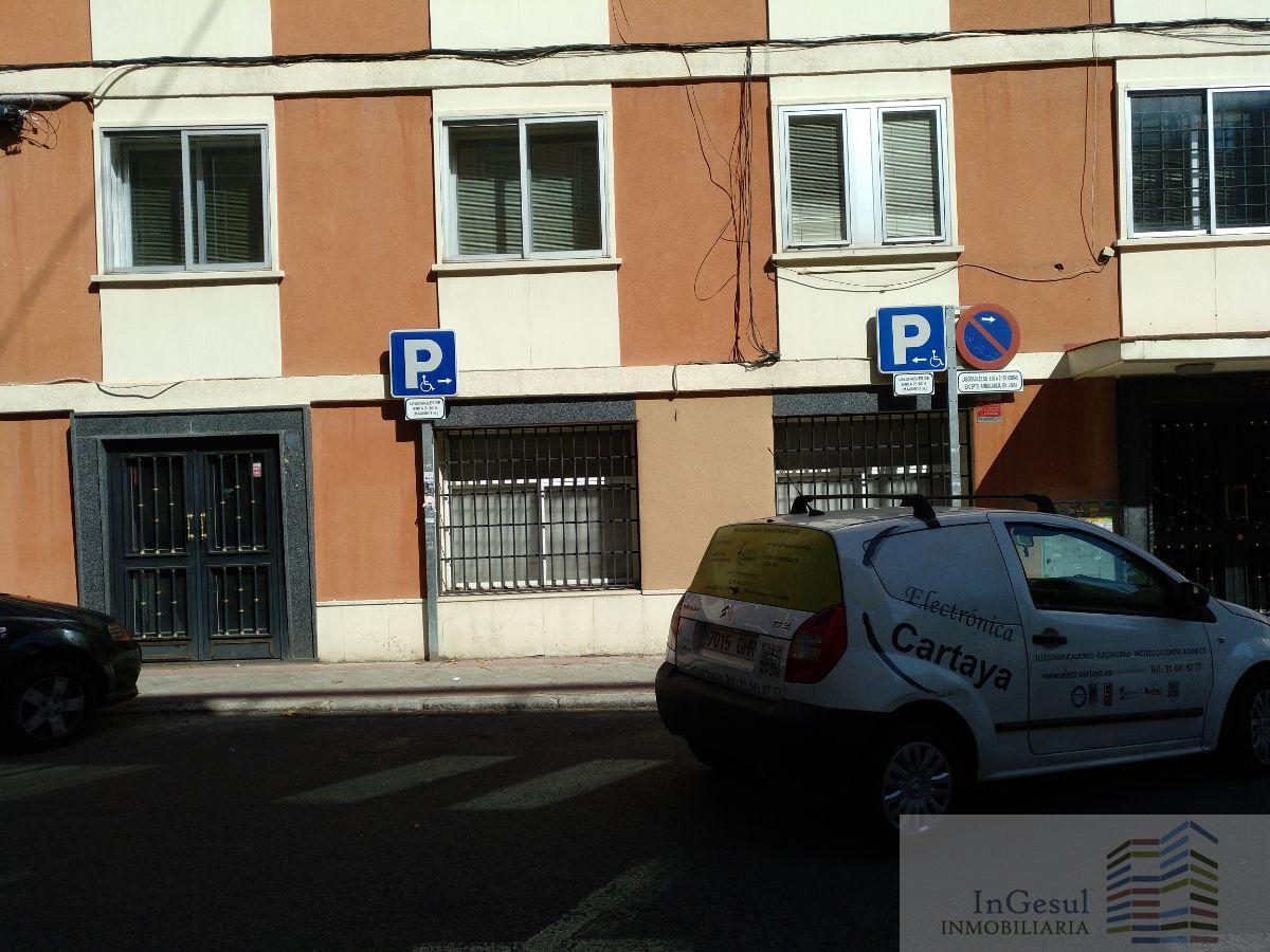 For sale of commercial in Madrid
