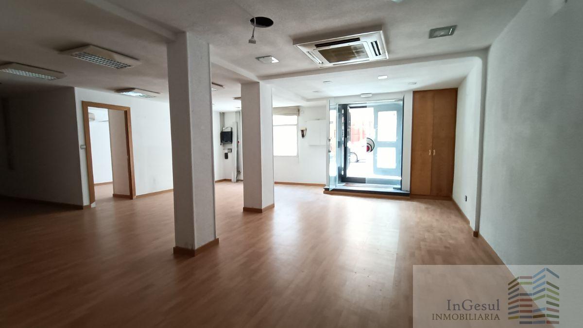 For sale of commercial in Madrid