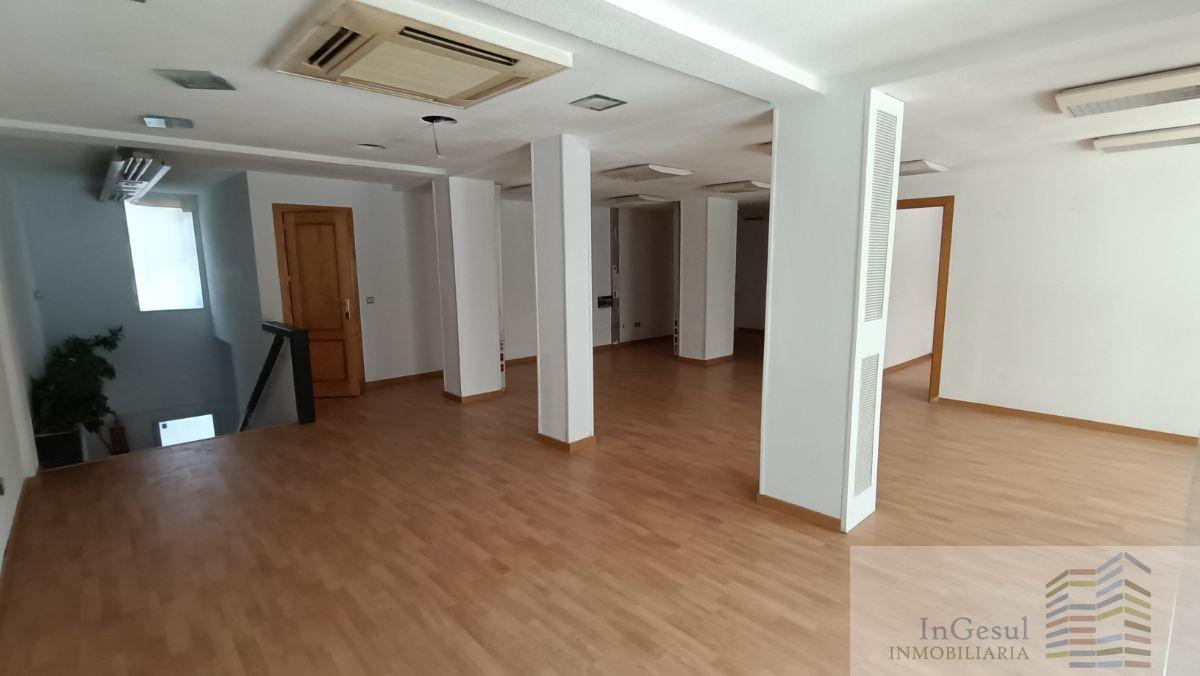 For sale of commercial in Madrid