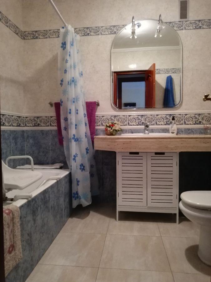 For sale of flat in Almería